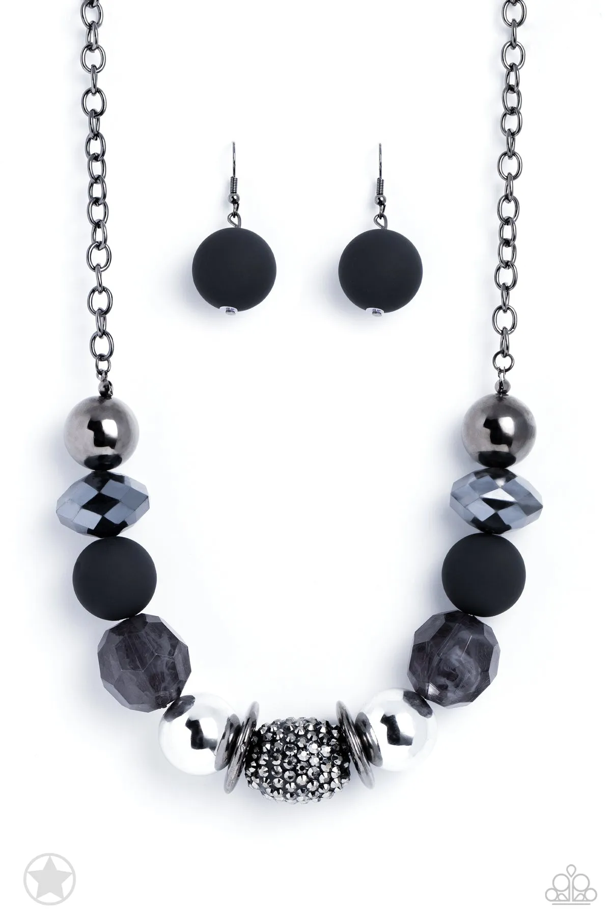 A Warm Welcome Black Necklace - Paparazzi Accessories