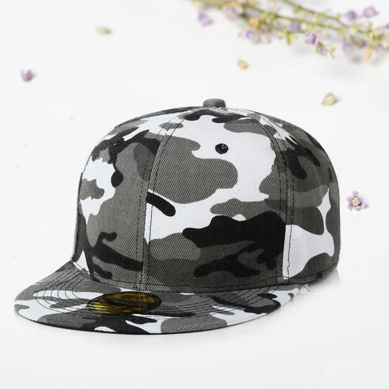 Mens Tactical Camouflage Baseball Cap with Snapback Closure