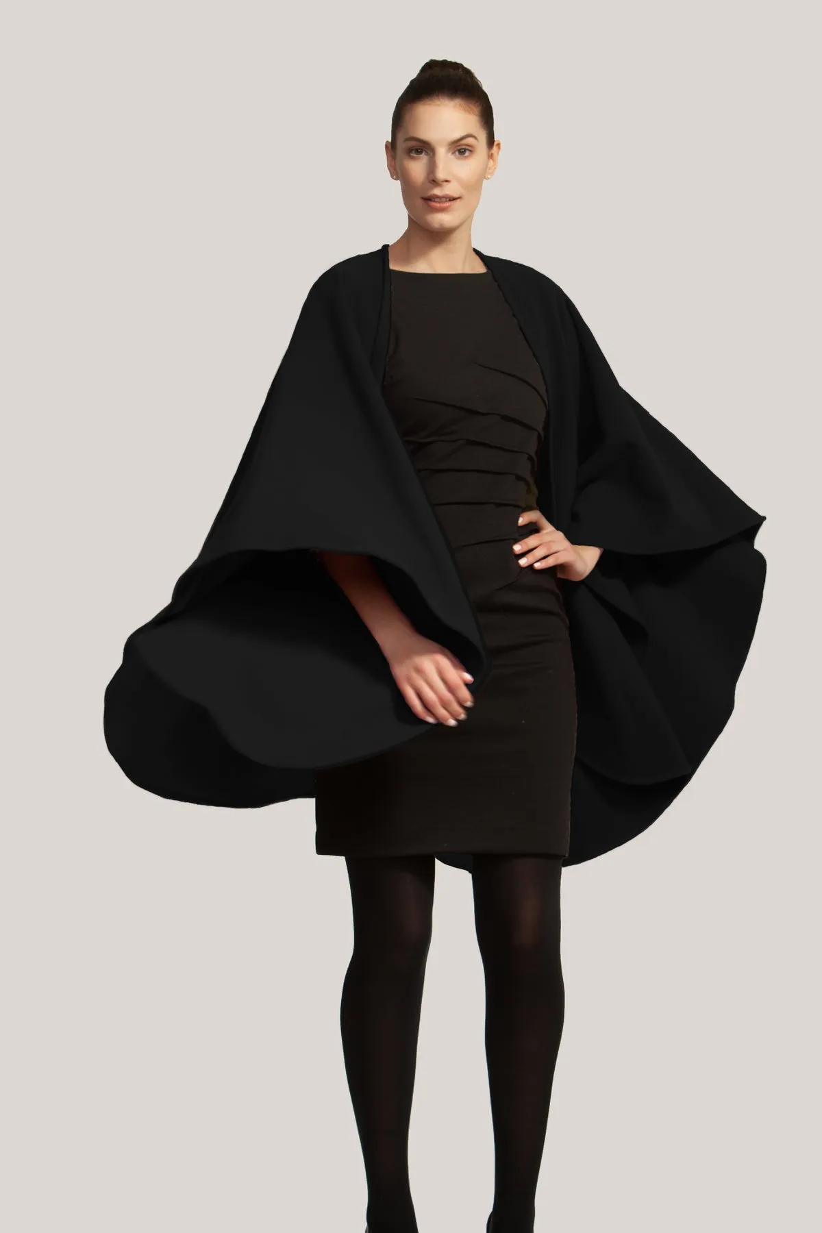 Cashmere & Wool Short Cape 993