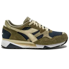 Diadora N9002 Winter Pack Trainers in Beach and Warm Olive Color